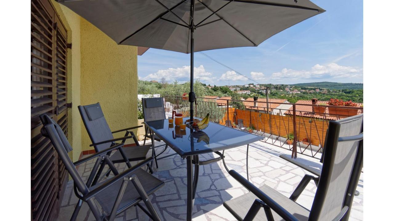 Holiday Home Vlady By Rent Istria Buje Exteriör bild