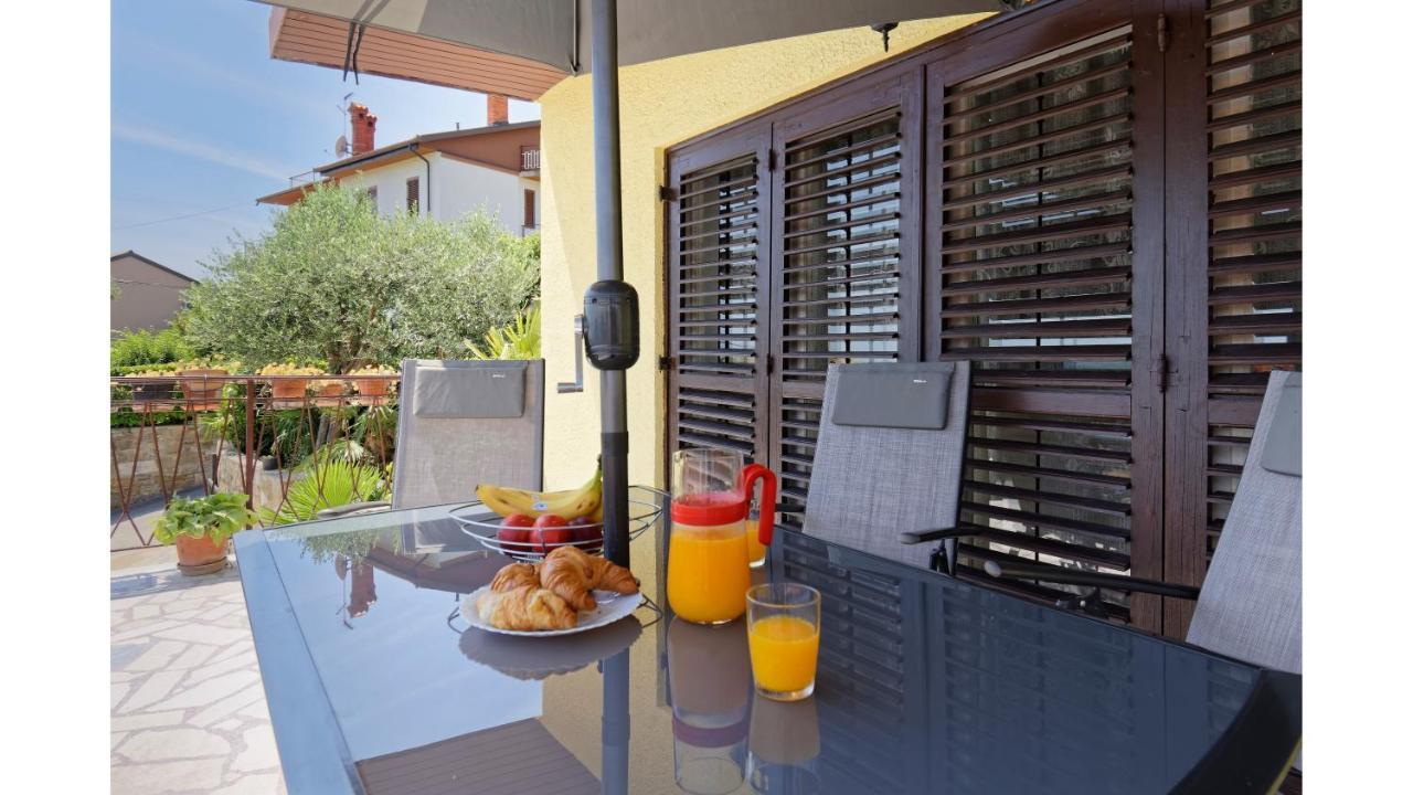Holiday Home Vlady By Rent Istria Buje Exteriör bild
