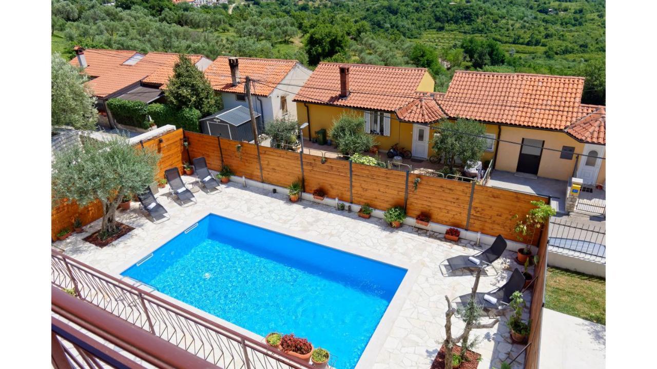 Holiday Home Vlady By Rent Istria Buje Exteriör bild