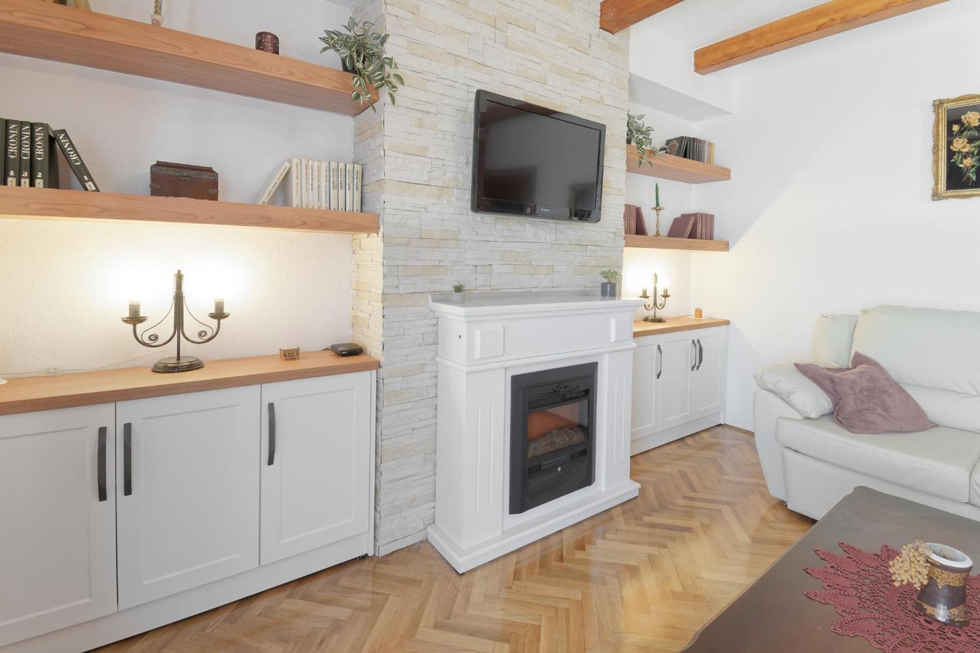 Holiday Home Vlady By Rent Istria Buje Exteriör bild